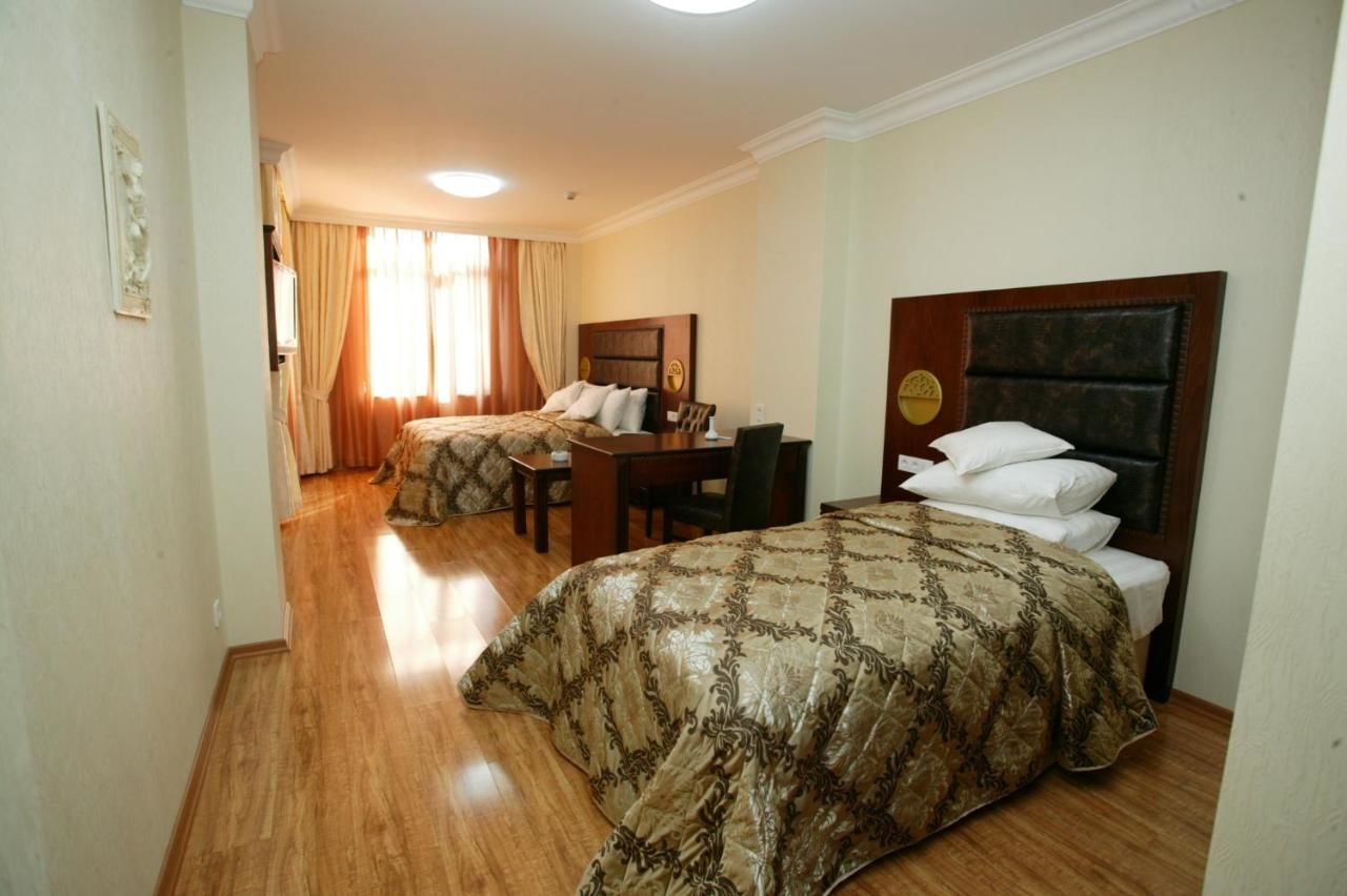 Отель Era Palace Hotel Батуми-19